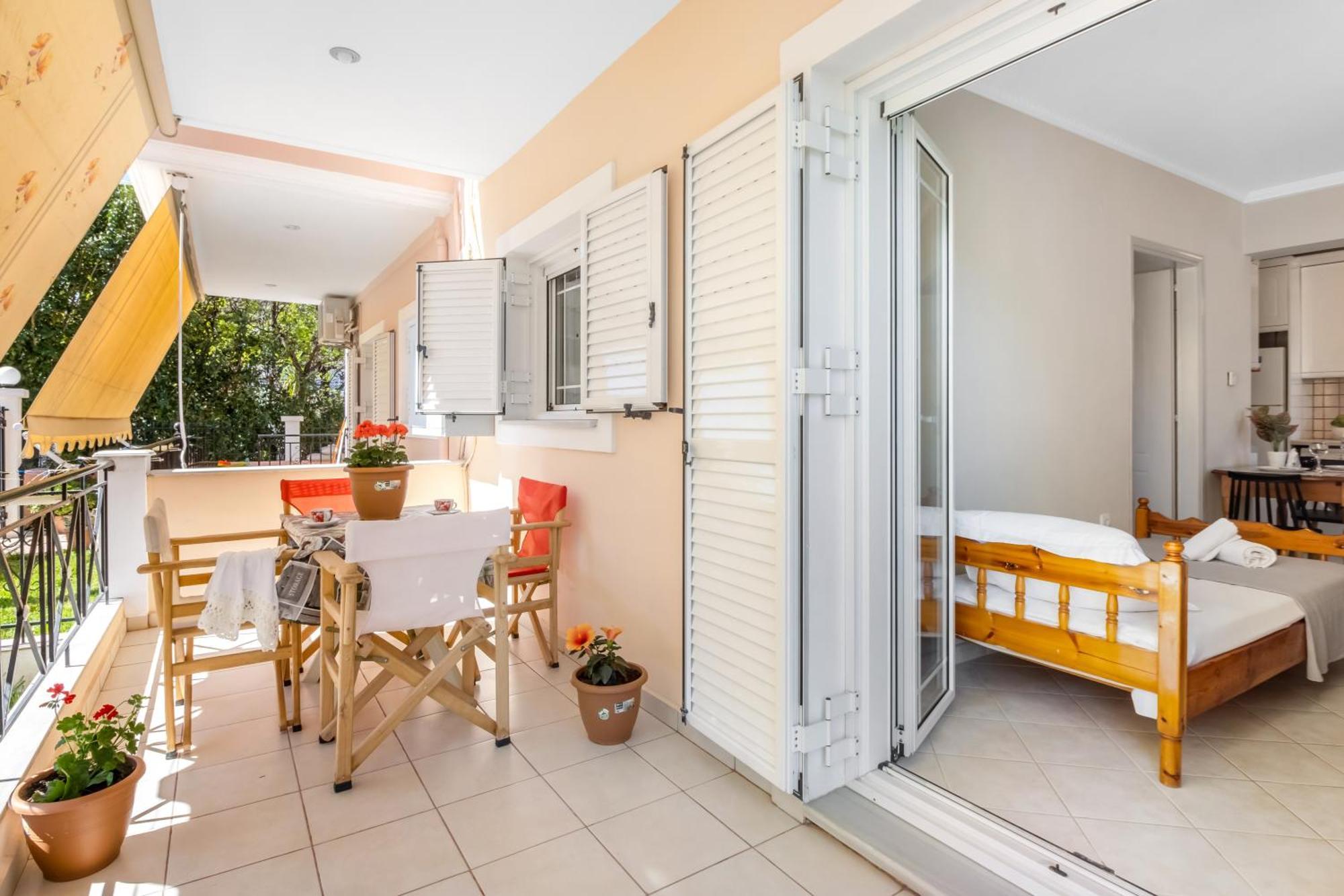 Paraskevi Apartments Лефкада Экстерьер фото